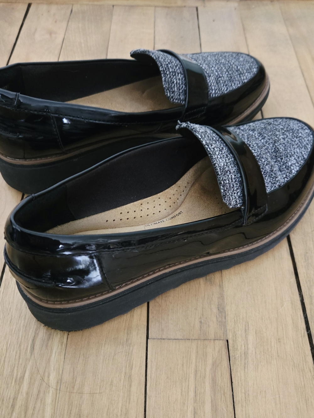 Clarks Women's Sharon Gracie Penny Loafers in Black Patent Combi Tweed, size 9 - Picture 8 of 12